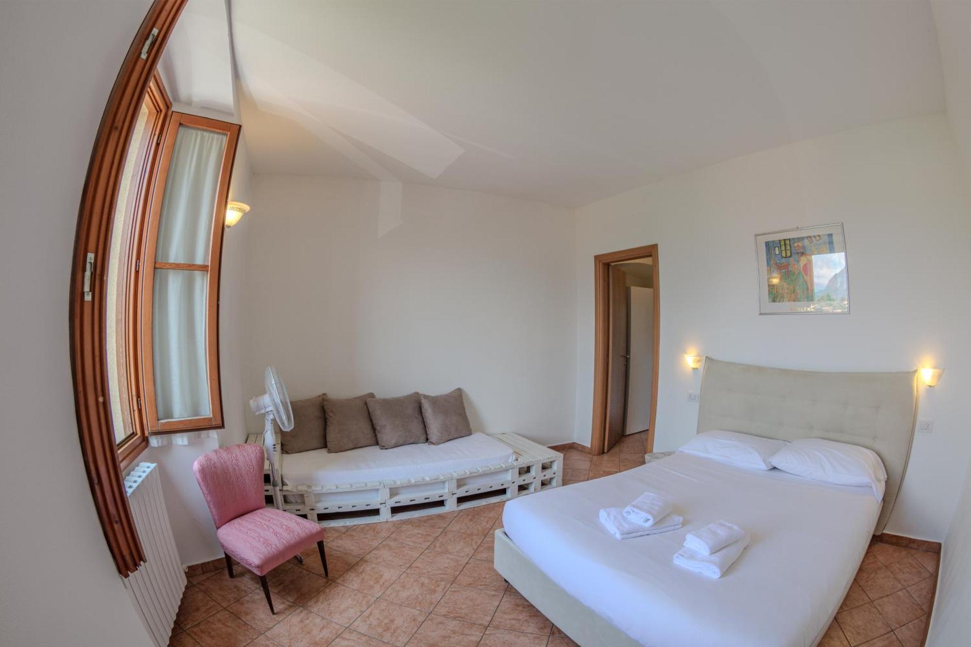 Appartamenti Villa Giulia Беладжо Екстериор снимка